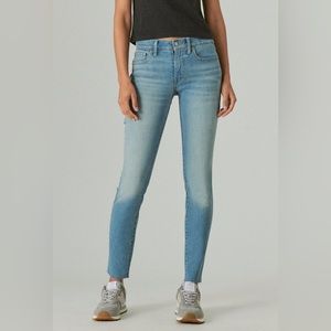 Lucky Brand Like New Mid-Rise Super Skinny Ava Jeans